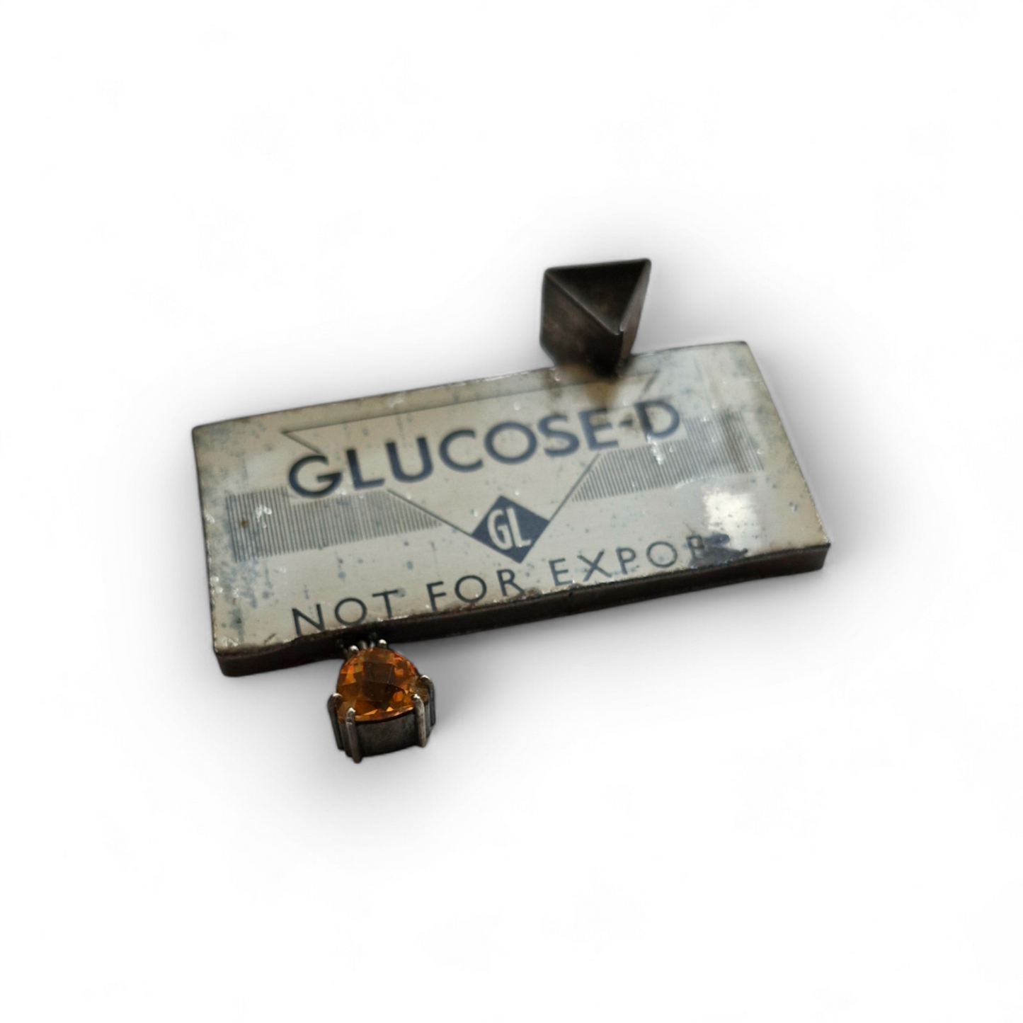 Glucose brooch