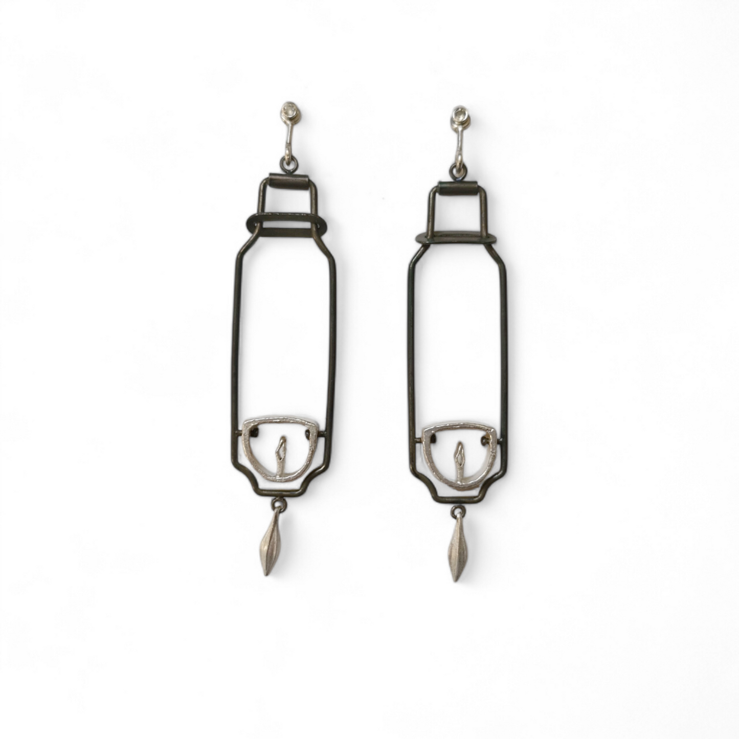 Dinkie seed earrings