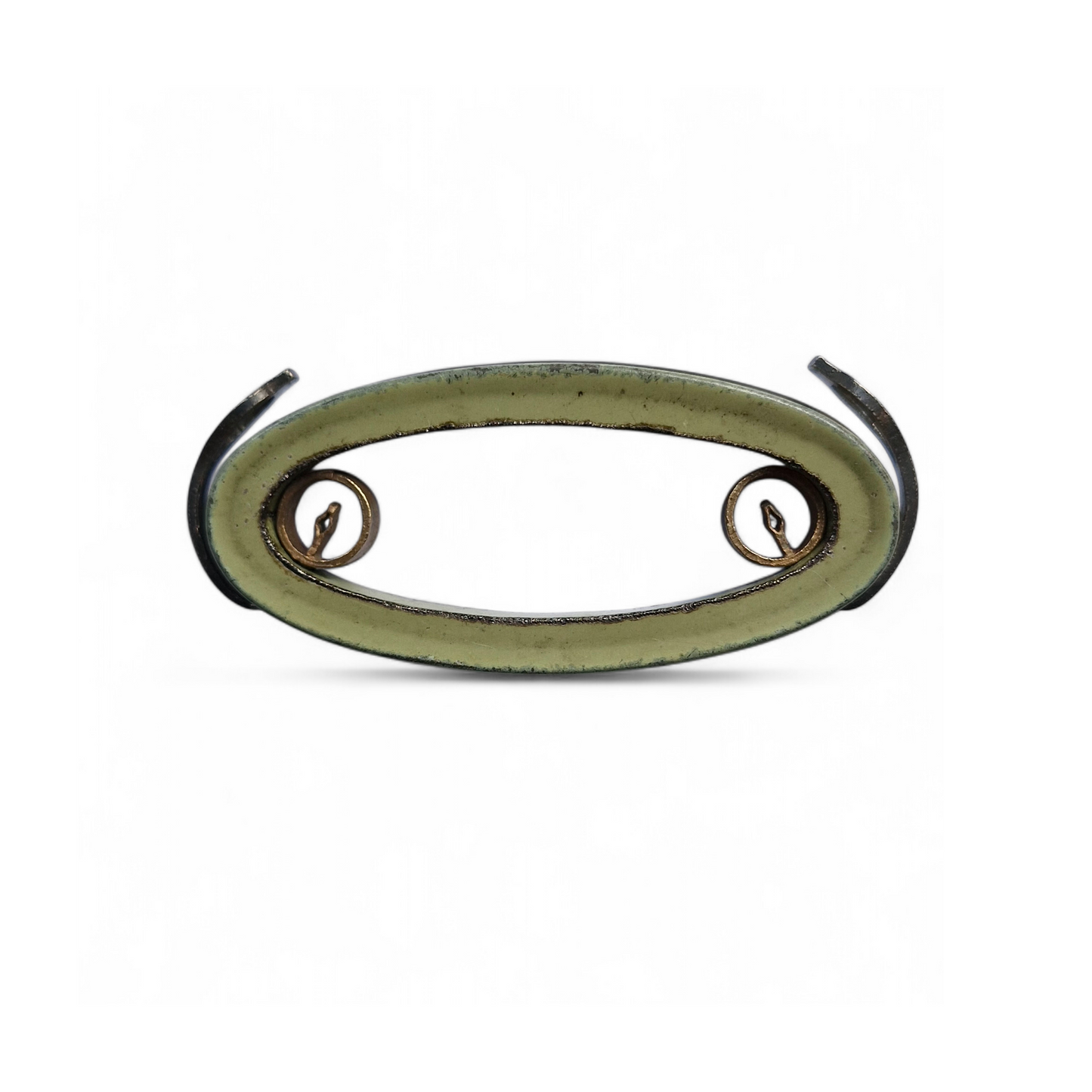 Natural balance brooch